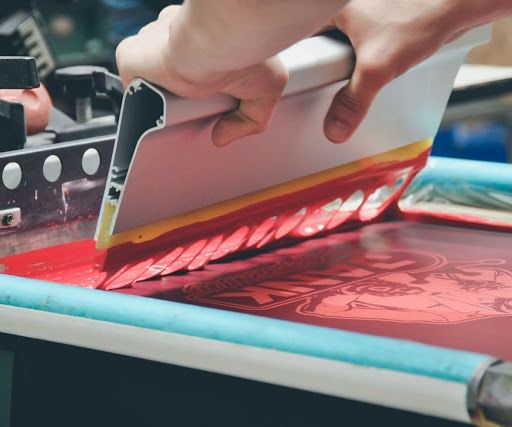 Pechat uslugaga zakaz qabul qilamiz (shelkografiya xizmati)