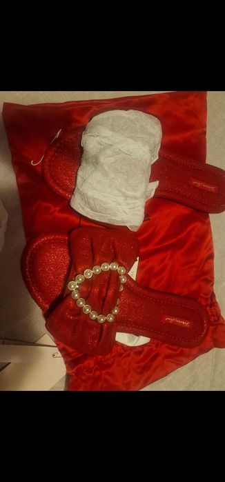 Papuci eleganti Victoria Secret