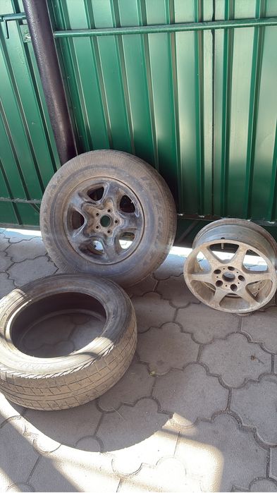Продам  разную резину  б/у