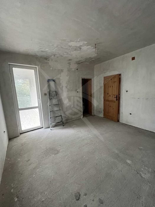 Продава се Етаж от къща в Варна, Галата - 160 кв.м за 1125 €/кв.м - Снимка #3