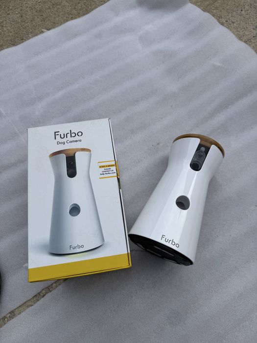 Wifi камера за домашни любимци Furbo, хранилка кучето през телефона