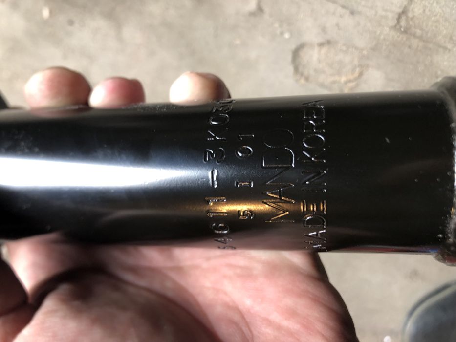 Стойки передние HYUNDAI SONATA