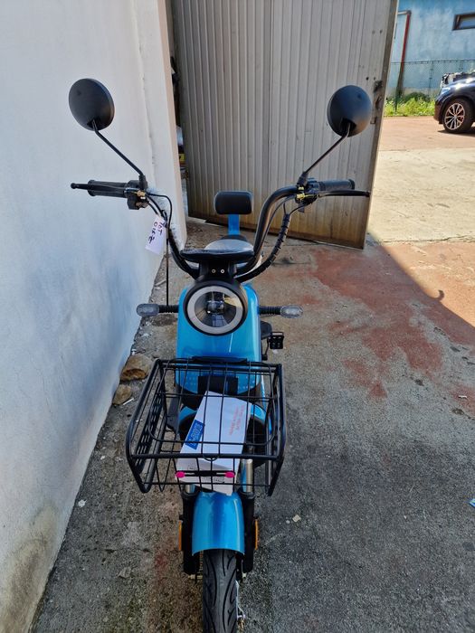 Scuter electric, moped, bicicleta electrica Cod 016Zlectrica 500W 48V