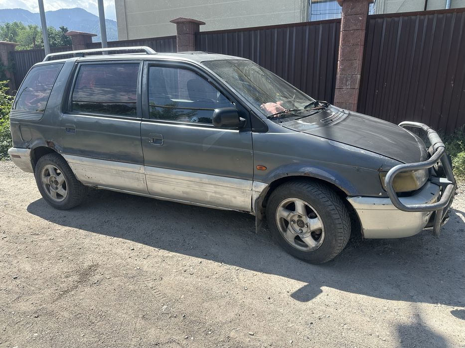 Продам машину митсубиси