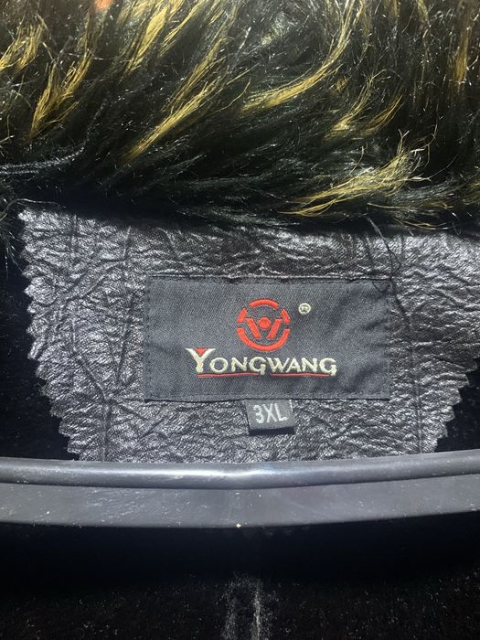 Кожнный палто продаётца