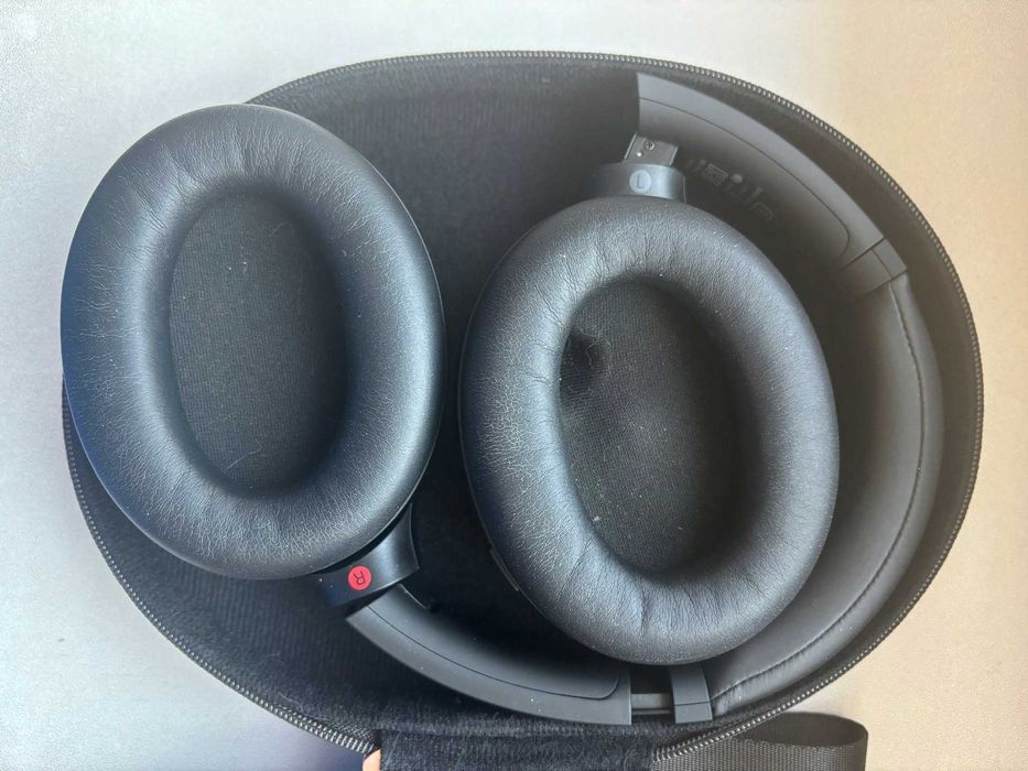 Casti Sony WH-1000XM4 – Negre