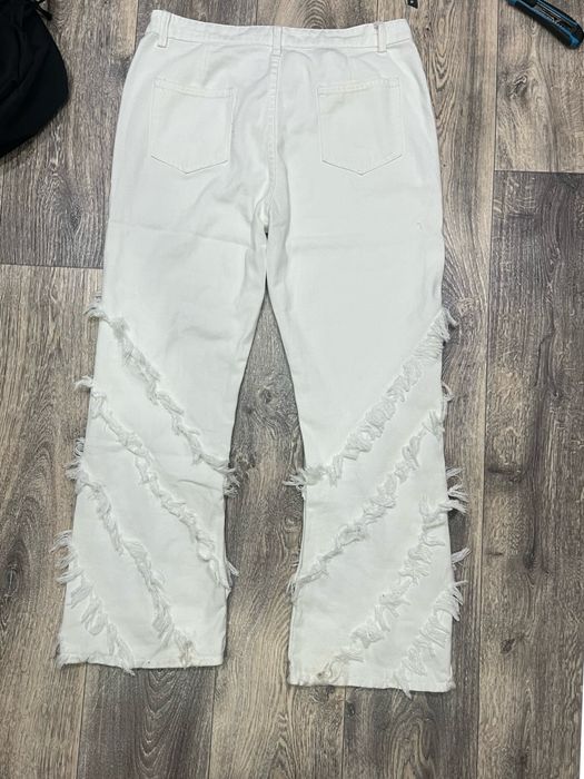 Джинсы белые модные качественные