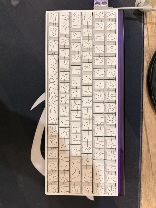 Aula hero 84 he клавиатура