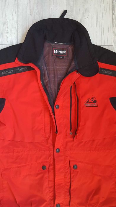 Зимно спортно червено яке MARMOT WINTER JAKET размер L
