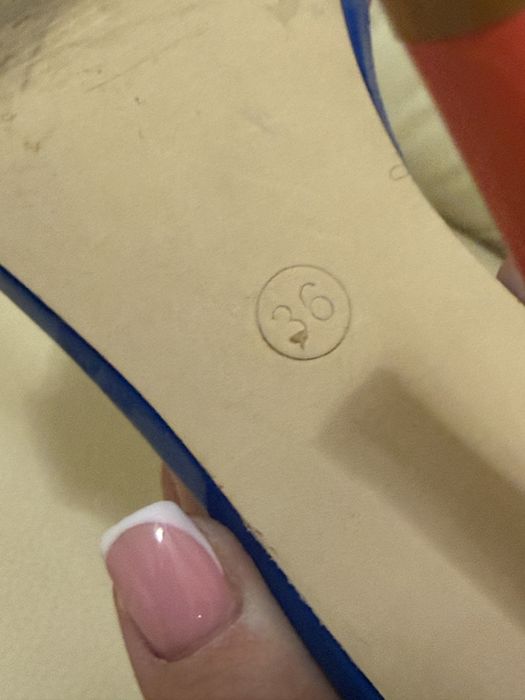 Босоножки, туфли летние