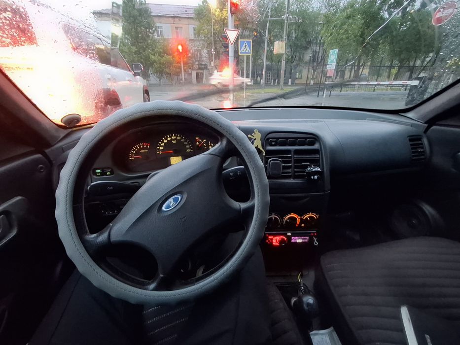 Продам ВАЗ 2112 срочно