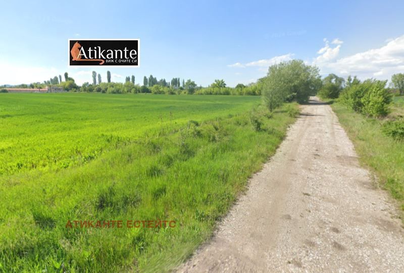 Продава се Парцел в Банкя - 4660 кв.м за 40 €/кв.м - Снимка #2