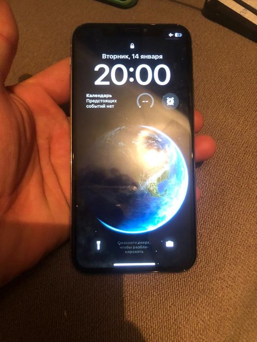 Айфон Х , на 64 гб