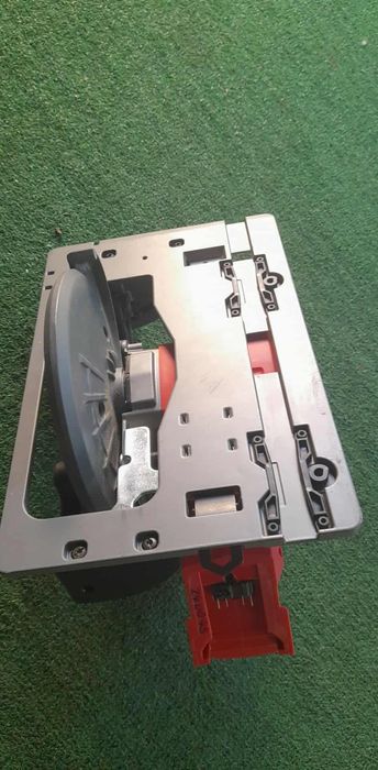 Circular Milwaukee m18