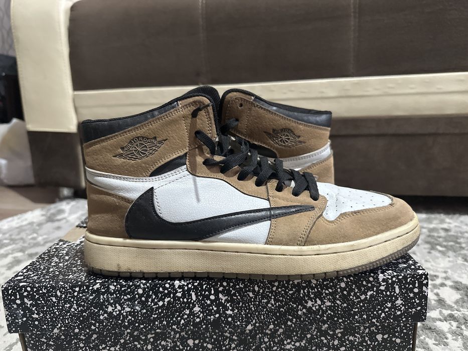 кроссовки air jordan 1 travis scott