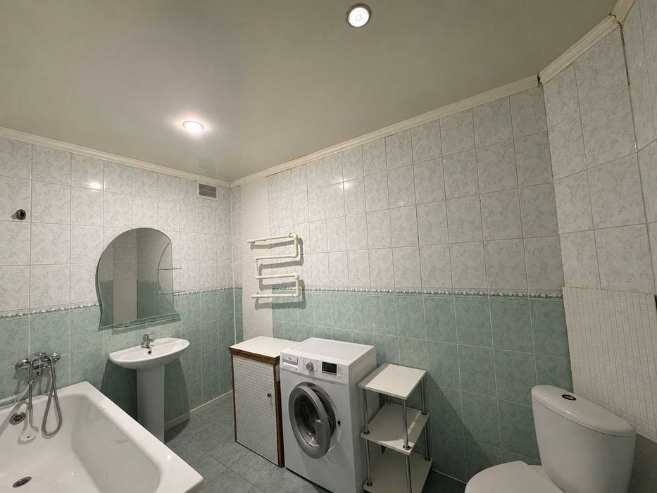 продам квартиру (студия)
