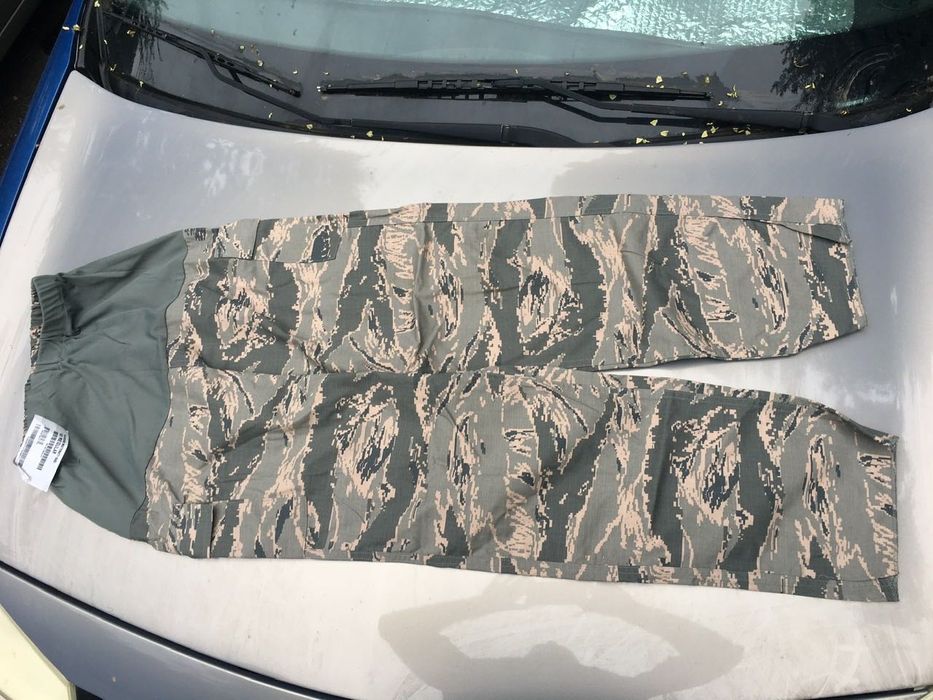 Pantaloni gravide army Acu tipar digital pixel