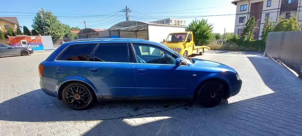Audi a4 B6 an 2003 albastru
