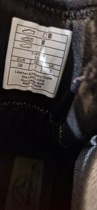 Vand ghete LA SPORTIVA