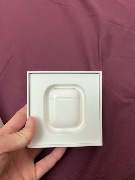 Продам AirPods series 2