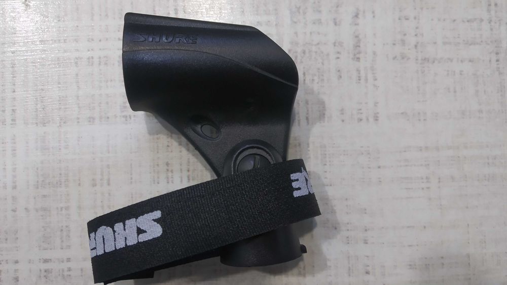 Оригинален микрофон limited BLACK SHURE BETA 58A.