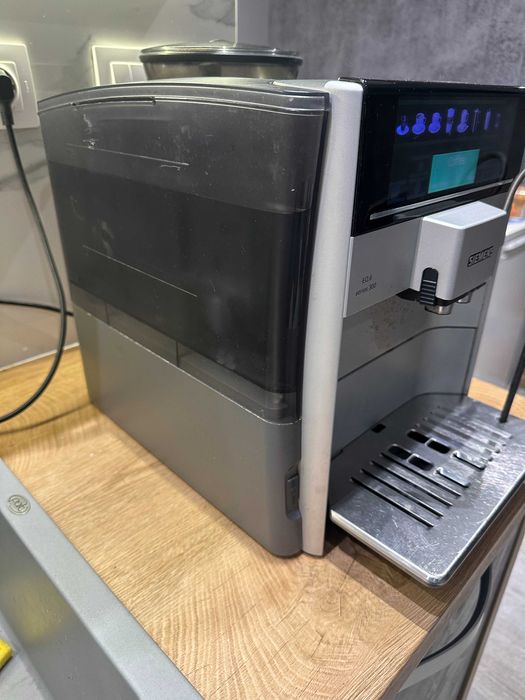 Кафемашина кафеавтомат каферобот Siemens EQ.6 Siemens EQ6-series 300