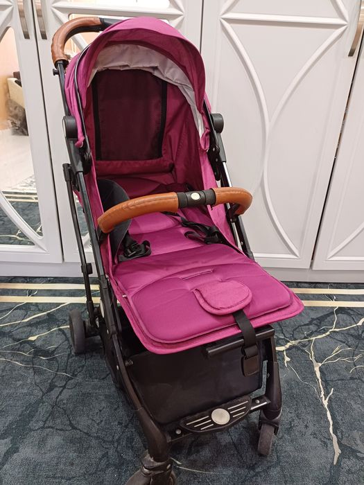 Коляска прогулочная