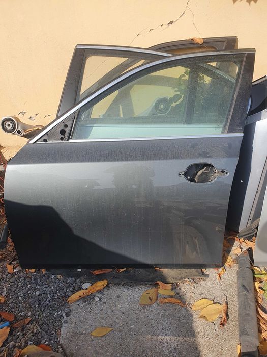 Usa stanga fata BMW e60,e61 culoare titangrau 2 metallic