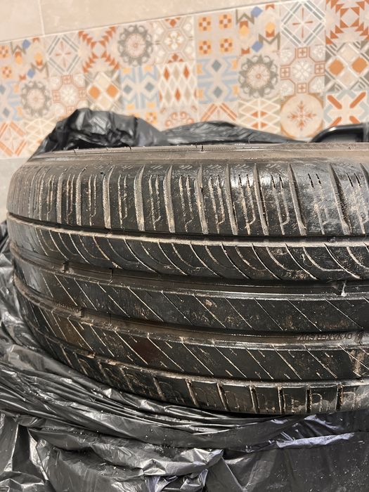 Летни гуми 235/55/18