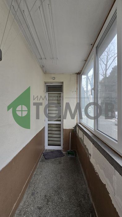 Продава се Четиристаен апартамент в Стара Загора, Център - 86 кв.м за 898 €/кв.м - Снимка #11