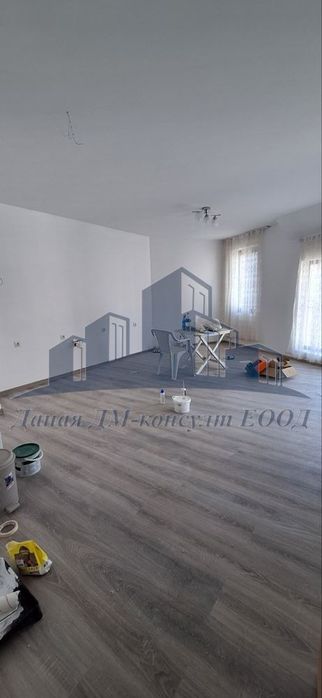 2-стаен в Шумен-Томбул джамия площ 68 цена 135000
