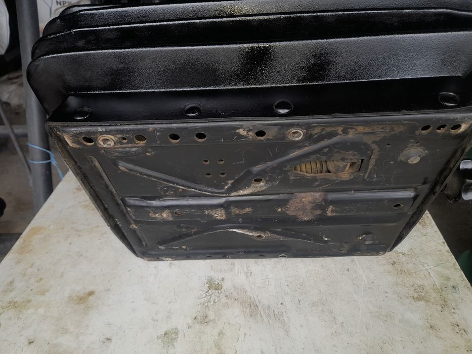 Scaun marca grammer pt tractor