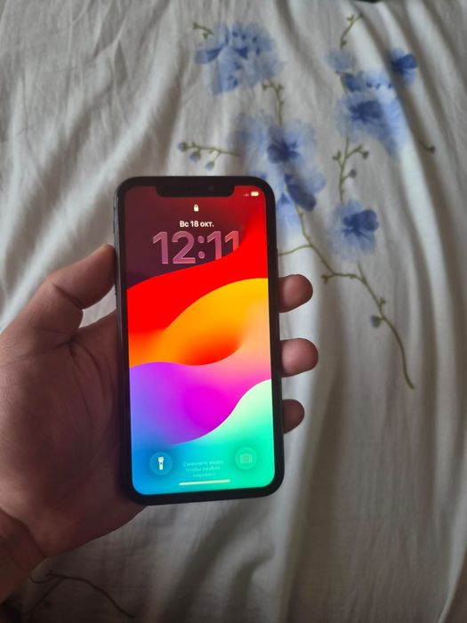 Айфон 11 64гб Iphone