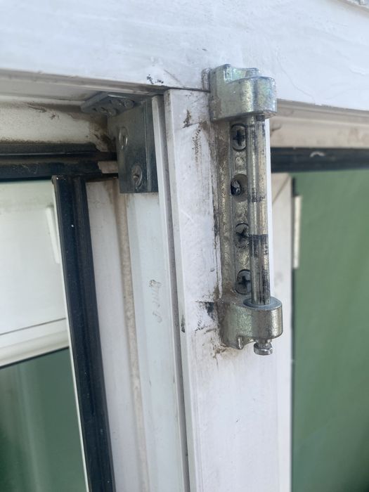 Продам пластиковое окно