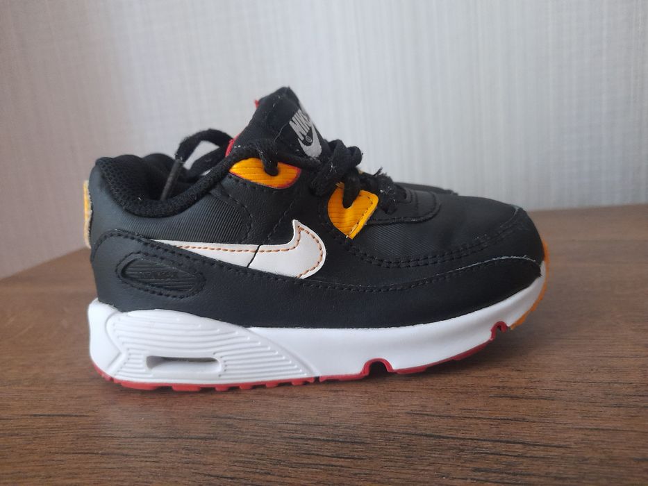 Nike Air max 90 детски маратонки 25 номер.