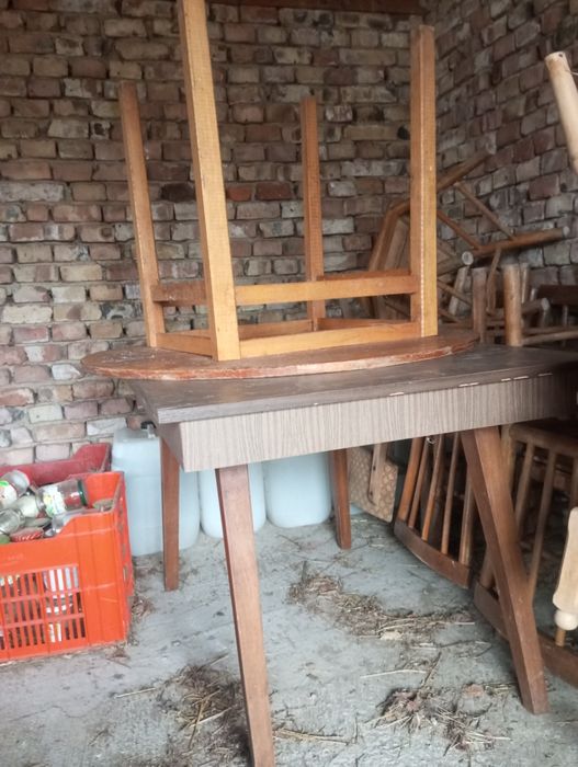 Разтегателни маси и столове!