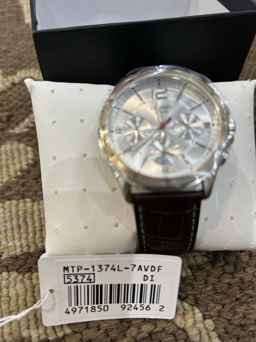 Часы наручные кварцевые Casio. Новые