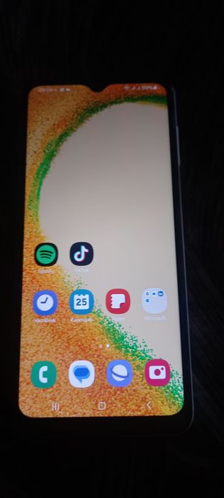 Samsung A 04 s в отлично състояние