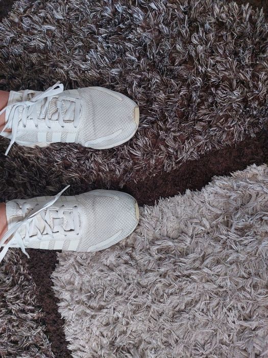 Маратонки adidas Los Angeles