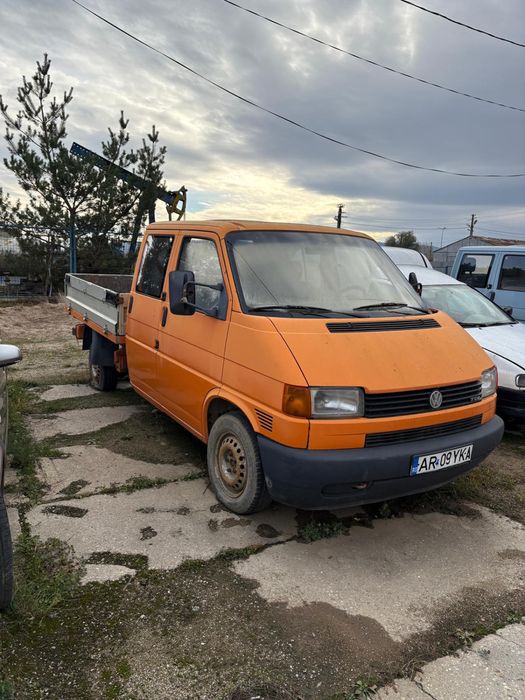 Vand doua autoturisme VOLSWAGEN TRANSPORTER