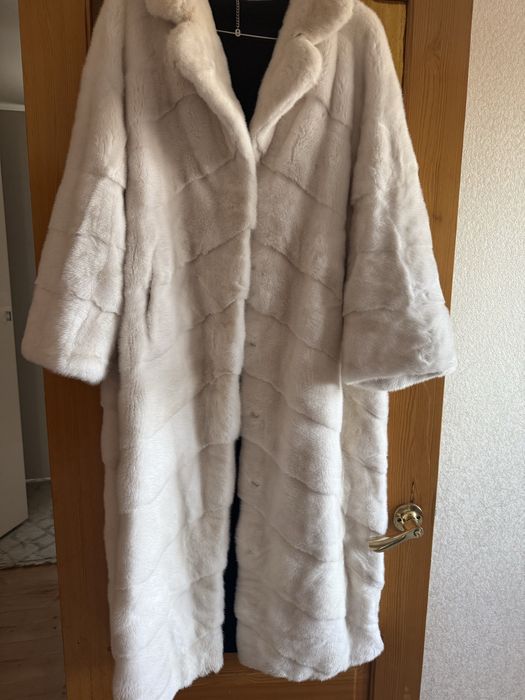 Белая шуба в пол