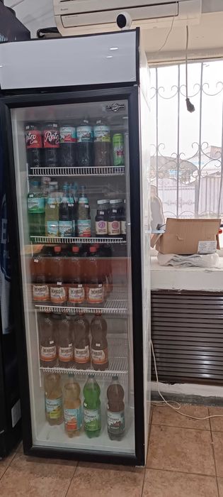 Продам холодильник для напитков