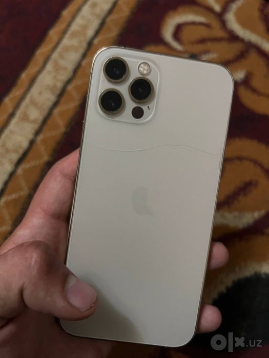 iPhone 12 pro     .