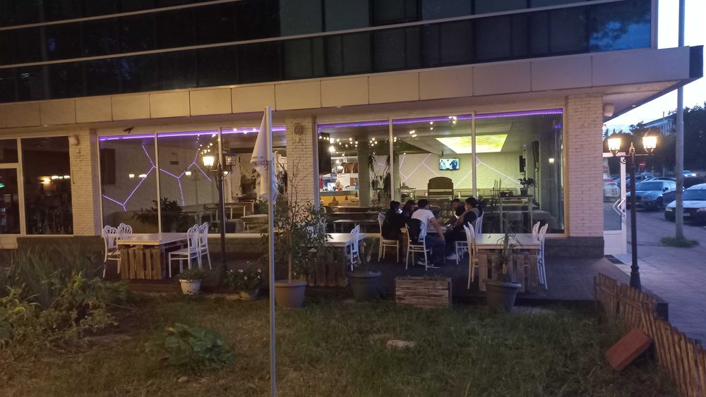 Продава се Заведение в София, Сухата река - 700 кв.м за 1572 €/кв.м - Снимка #2