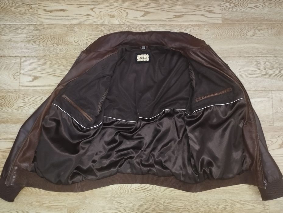 Продается кожанная куртка бренда: CAPITOL