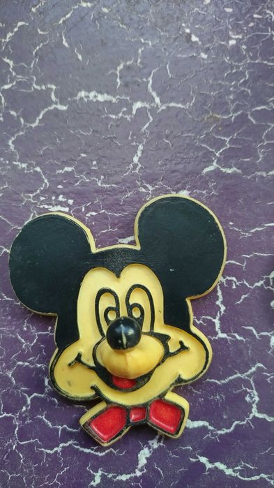 Стари закачалки  от Соца и ретро кукла