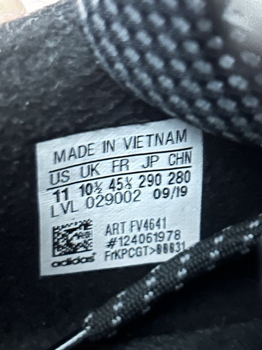 Кроссовки adidas aditech 44р