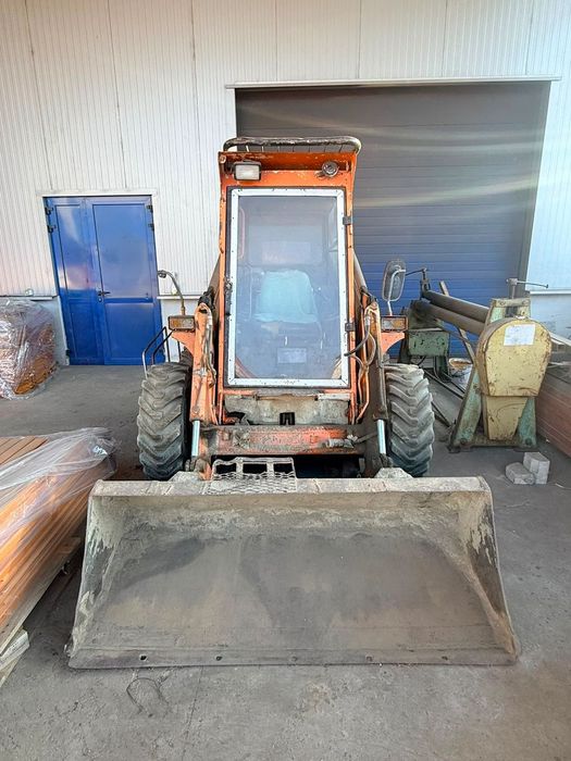 Bobcat L752 De vanzare Miniincarcator TIP BOBCAT -  LOCUST L752