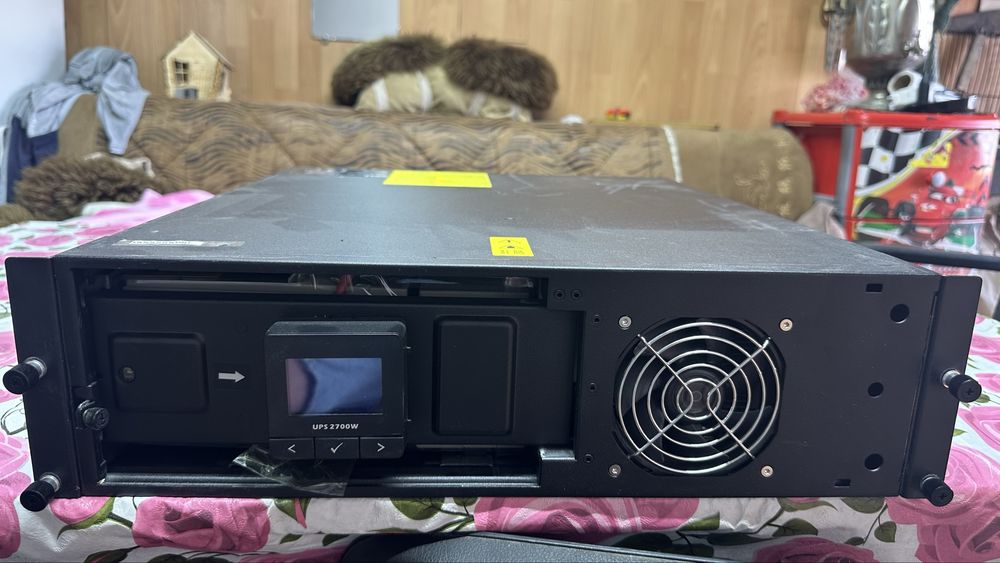 ИБП Dell J727N 2700W / 2700VA (Источник бесперебойного питания)