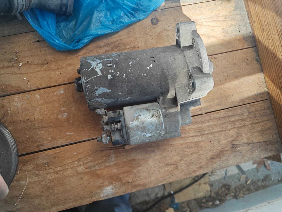 стартер,бобина,шайба,клапан вариятор Peugeot citroen 1.4 16v kfu et3j4